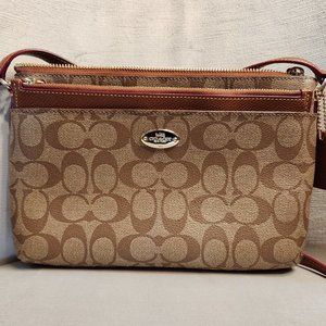 Coach Crossbody bag in Coated Canvas